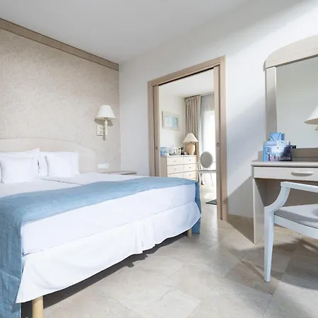 Bryza & 4* Юрата