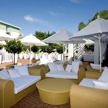 Hotel Bryza & Jurata