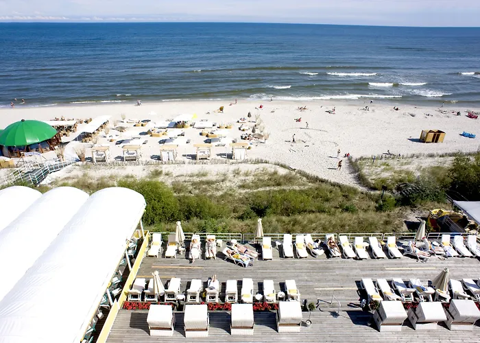 Bryza & Hotel 4*